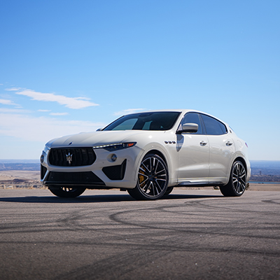 Maserati Levante Trofeo front grill